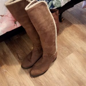 Suede boots size 7
